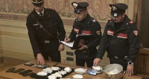 Droga e kapur në Itali/ Dy shqiptarë në pranga, mbi 900 doza kokainë