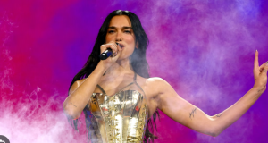 Dua Lipa në majë të listës së të pasurve në Britani: 151 milionë euro pasuri në moshën 30-vjeçare
