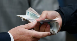 Një arbitër në krye të rrjetit kriminal, trukonte ndeshjet e Serisë C në Itali