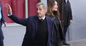 U dënua me 5 vite burg, gjykata cakton datën për shqyrtimin e kërkesës për liri nga Sarkozy