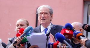 Berisha: Dumanit i lashë një mesazh para largimit – do të përgjigjesh para ligjit!