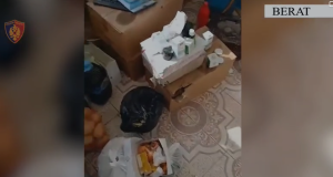 Berat | Mashtronte me krem shëruarues në rrjetet sociale, procedohet 30-vjeçarja