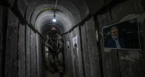 Izraeli gjen trupat e 9 luftëtarëve të Hamasit në tunelet e Rafahut