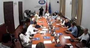 PS kërkon pezullimin e Berishës, PD të Ballës, mblidhet sot komisioni i Etikës