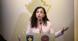 Presidentja Osmani akuzon Serbinë se po rrezikon paqen në rajon