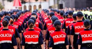 Policia e Shtetit me paga të reja – drejtuesit e parë do marrin deri në 171,500 lekë