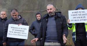 Protesta e minatorëve të Spaçit hyri në ditën e 32: Tensionet rriten mes punëtorëve dhe institucioneve