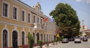 Tërmet në prefektura! Shkodrës dhe Gjirokastrës u ndryshojnë drejtuesit