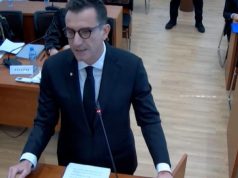 Veliaj firmos nga paraburgimi. Shkarkon dy administratorë, emërime të reja në Bashkinë e Tiranës