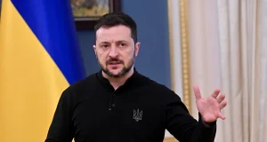 “Katër vite luftë/ Mesazhi i fortë për Putinin, Zelensky: Ukraina nuk dorëzohet