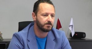 Berberi kërkon gjykim të shkurtuar: Të fshihen bisedat nga telefoni