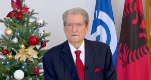 Mesazh për Vitin e Ri, Berisha: 2026-a, viti i rrëzimit të “Rilindjes”