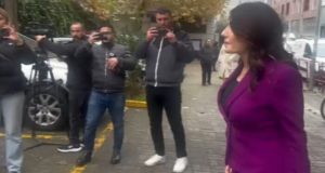 Mirlinda Karçanaj paraqitet në SPAK për abuzimet me tenderat e AKSHI-t