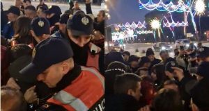 Protestuesit dhe Adriatik Lapaj përplasen me policinë para Kryeministrisë (Video)
