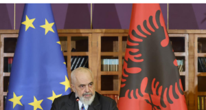 Rama shpërthen ndaj SPAK-ut: Kërkesa për Ballukun ishte skandaloze, sms nuk jane prova