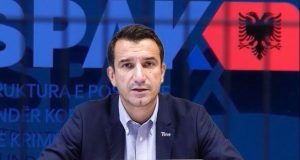 72 fashikuj me 28 mijë faqe, SPAK i dorëzon Veliajt aktet hetimore në paraburgim