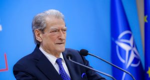 Bllokimi i aksit Librazhd–Prrenjas, reagon Berisha: Arsyeja janë vjedhjet kolosale të Rama–Balluku