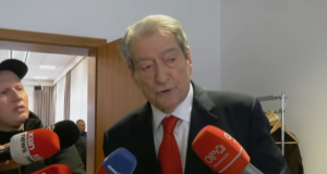 Berisha pas takimit me opozitën/ Valë protestash do vendosim çadra dhe do mbushim sheshet çdo ditë