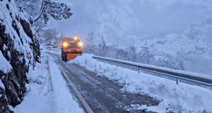 Situatë e vështirë në Malësinë e Madhe, qytetarë të bllokuar në rrugë