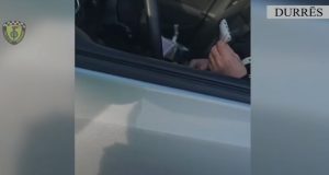 Durrës/ Ofrojnë para për t’i shpëtuar testit të alkoolit. Policia Rrugore arreston 4 persona