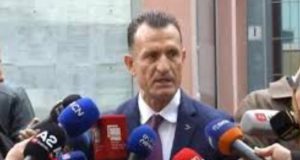 Avokati i Artur Shehut: Nëse do të kishte falsifikim, do të sekuestrohej toka në Zvërnec