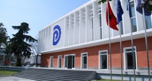 PD letër ambasadave: Monitoroni Gjykatën e Lartë, rrezikohet lirimi i zyrtarëve të korruptuar