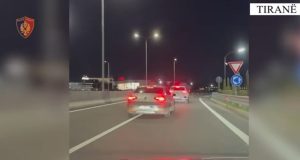 Trafik automjetesh dhe emigrantësh/ Sekuestrohen makina me vlerë 90 000 euro dhe arrestohet transportuesi