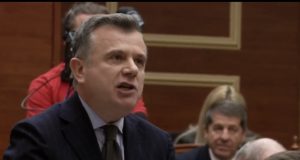 Balla: Rama partner i besueshëm i SHBA-së, opozita të vijë në komision ose reformat bëhen nga mazhoranca
