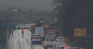 Rrëshqitje dheut, bllokohet aksi Tepelenë–Gjirokastër