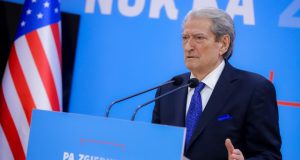 Kryengritja paqësore ndryshon taktikat – Berisha paralajmëron aksione të reja