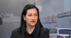 Dosja e mbetjeve toksike/ Gjykata “zbut” masën për ish-drejtoreshën e Mjedisit Arta Dollanin