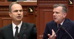Balla ironizon PD-në: “Çfarë thoni në darkë nuk e thoni në mëngjes”. Reagon Boçi: Turp, e keni copë Shqipërinë copë