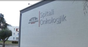Alarm në Onkologjik/ Denoncohet mungesa e medikamenteve jetike për pacientët me kancer
