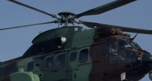 Fluturimi mbi aksin e bllokuar/Rama shpjegon udhëtimin me helikopter drejt Korçës