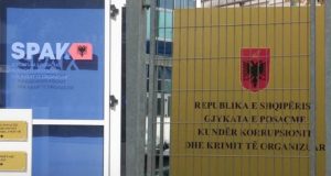 SPAK godet pasuritë e dy të pandehurve – kërkohen miliona euro sekuestrime (EMRAT)