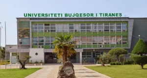 Abuzime 900 mijë euro me tenderat te UBT, SPAK kërkon 34 vite burg për 23 të pandehur