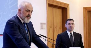 “Dosja me 1001 të zeza”/ Ahmetaj i përgjigjet Ramës: Dy standarde për prezumimin e pafajsisë
