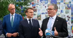 Britania, Franca dhe Gjermania kërcënojnë Iranin: “Do të godasim në burim raketat dhe dronët”