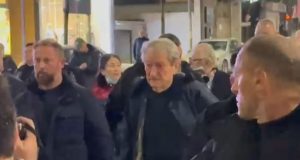 Berisha goditet nga policia, ndihet keq/ Rikthehet pas ndihmës mjekësore