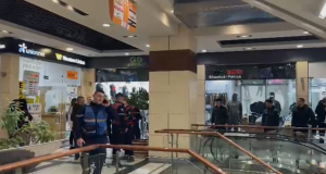 Grabitje me armë në zonën e “5 Majit”, autori arratiset me mijëra euro
