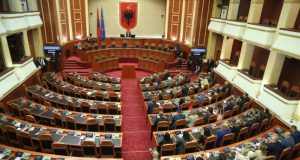 Kuvendi mblidhet sot në seancë plenare, debat për raportin e DASH dhe integrimin në BE