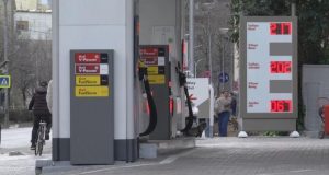 Nafta rritet sërish, në Tiranë arrin deri në 217 lekë/litër