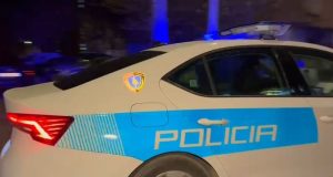 Sherr në Durrës, vjehrri dhunon dhëndrin me sende të forta!
