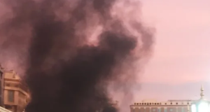 Alarm në Arabinë Saudite: Dëgjohen shpërthime të fuqishme në qiellin e Riadit