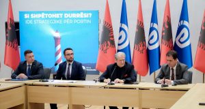 Akuza të forta nga Berisha: Porti i Durrësit po gllabërohet nga korrupsioni