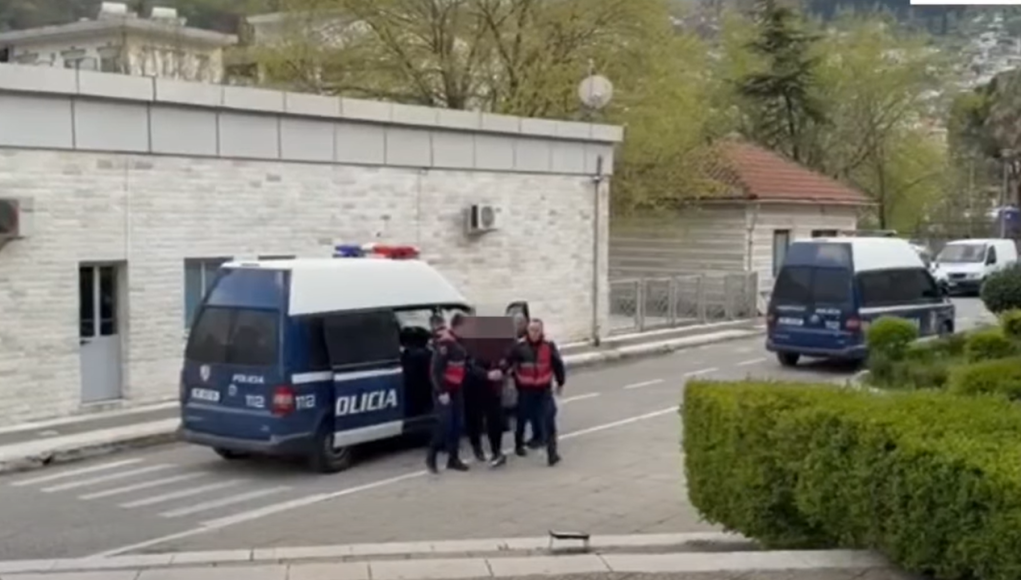 arrestimi