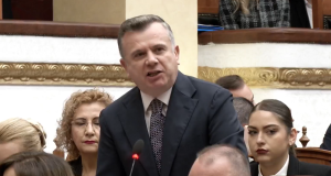 Balla i përgjigjet Belerit: “Zvërneci është Shqipëri, ‘Epiri i Veriut’ ka vdekur”