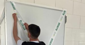 AKU bllokon mbi 7 ton djathë në Shkodër, mbyllet aktiviteti i baxhos dhe vendosen gjoba (EMRI)