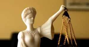 DW: Pavarësia e gjyqësorit në Serbi nën presion të vazhdueshëm