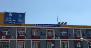 PD pranon krizën në Fier, emëron grup pune me 43 anëtarë dhe nis riorganizimin e degës